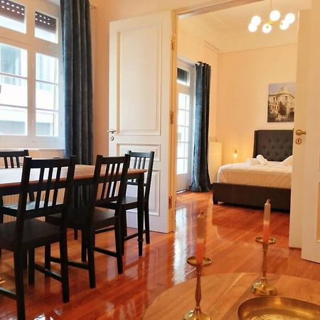 Elegant Apartment In Syntagma Square Афины Экстерьер фото