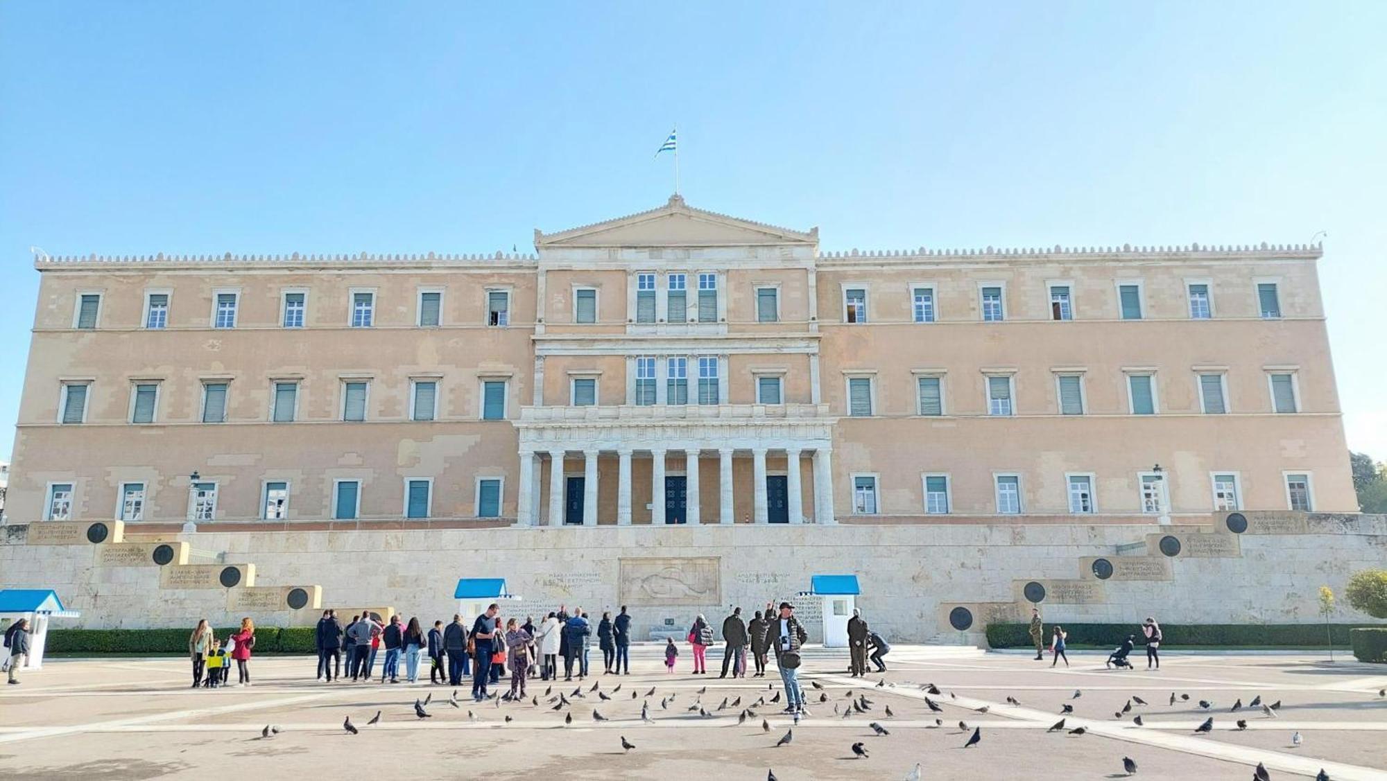 Elegant Apartment In Syntagma Square Афины Экстерьер фото