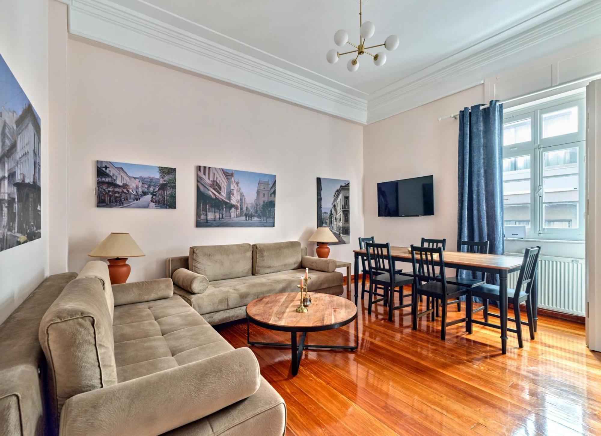 Elegant Apartment In Syntagma Square Афины Экстерьер фото